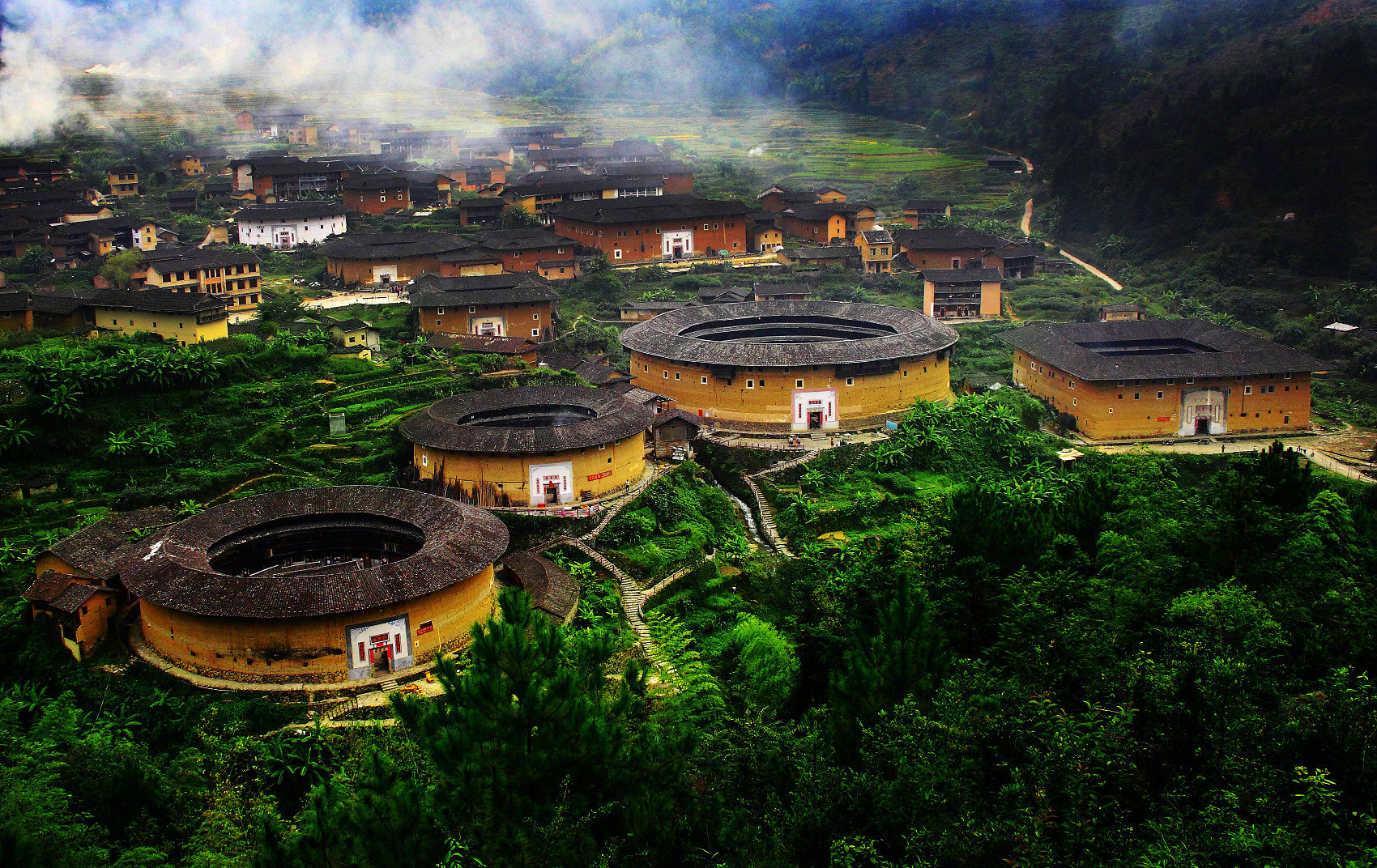 八闽梦想，翅膀翱翔——福建发展新篇章