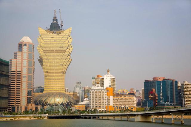 东方赌城，澳门多元文化荟萃之地